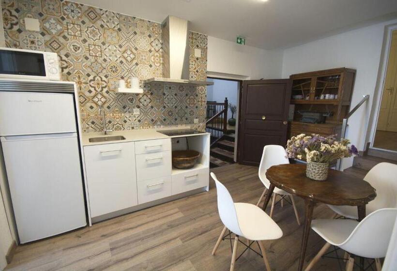 شقة غرفة واحدة, Pension Casa Pinilla