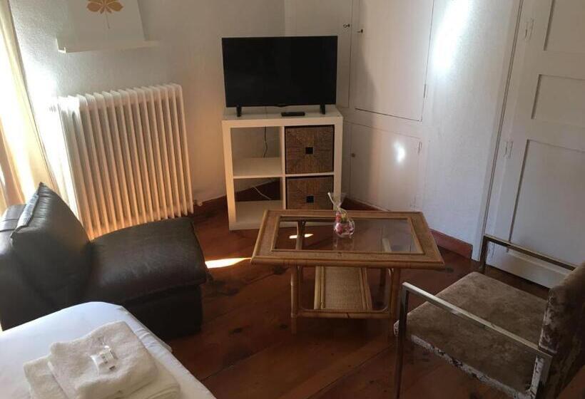 اتاق استاندارد با بالکن, Pension Casa Pinilla