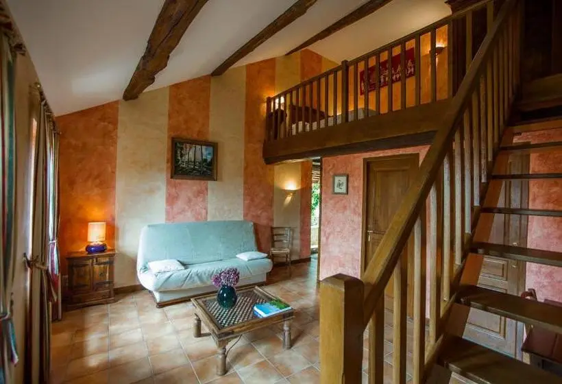 ファミリールーム, Chez Annie Et Jean Michel Bagatelle Chambres D Hôtes