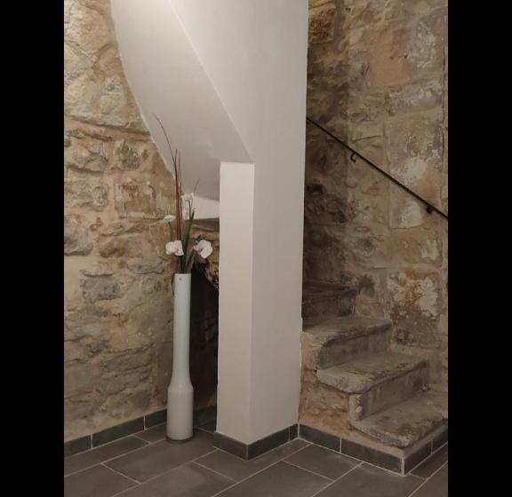 اتاق سوپریور سه تخته, La Carraia