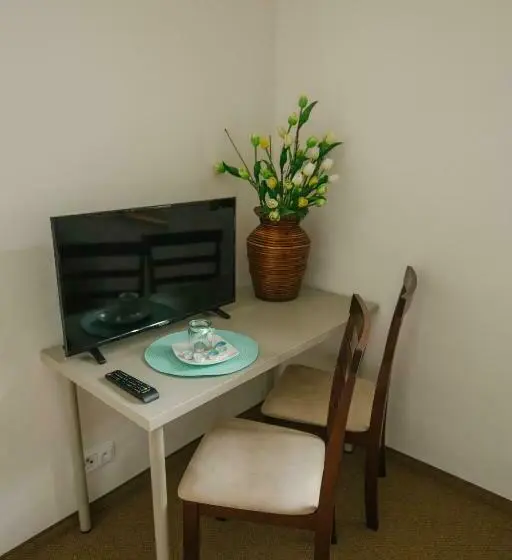 Quarto Estandar, Villa šimák