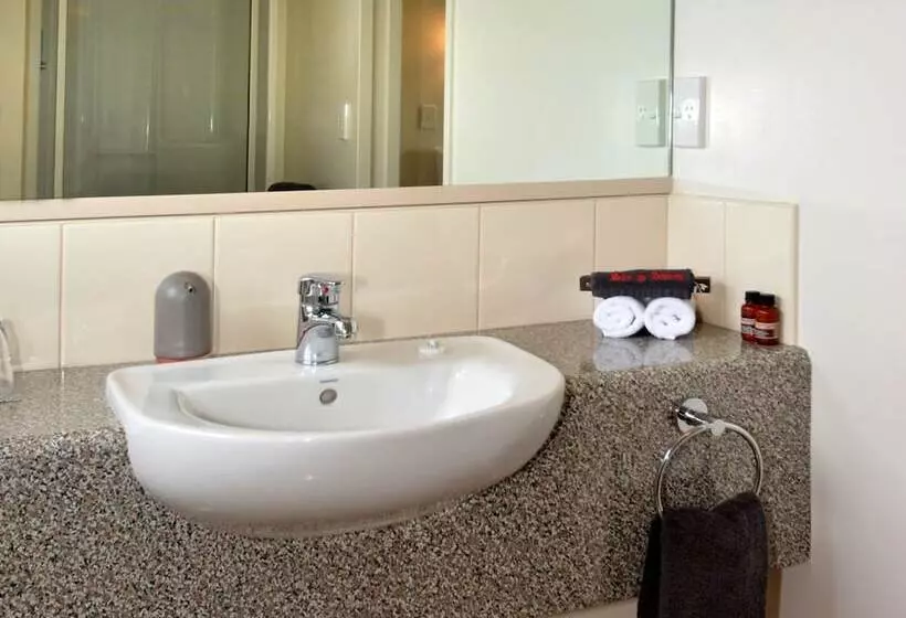 スーペリアスタジオ, Bella Vista Motel Mosgiel