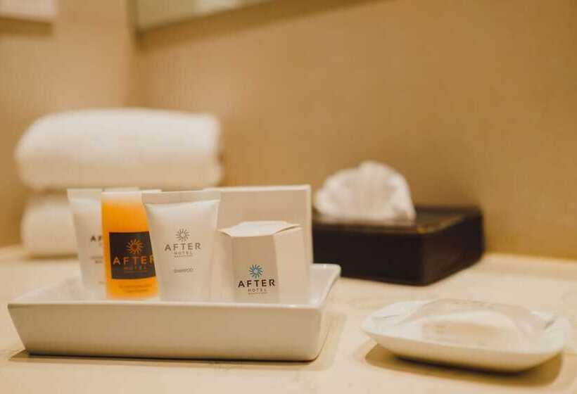 高级客房, After Hotel Montevideo