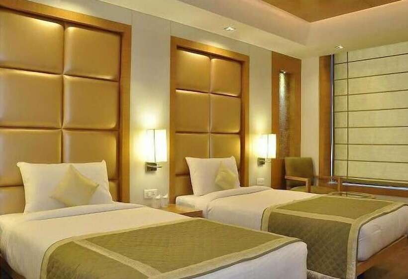 اتاق اجرایی, Almondz