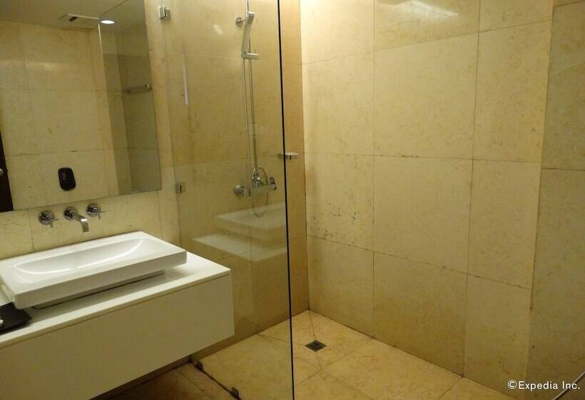 Номер Superior, Armada Hotel Manila
