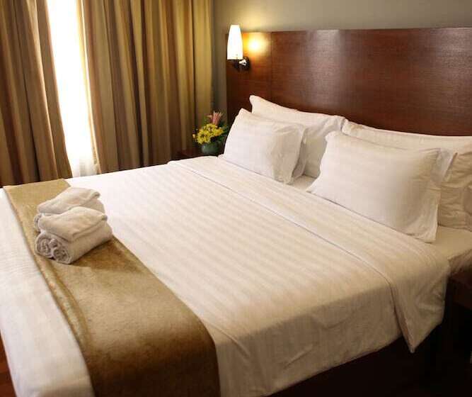 Suite Junior, Armada Hotel Manila