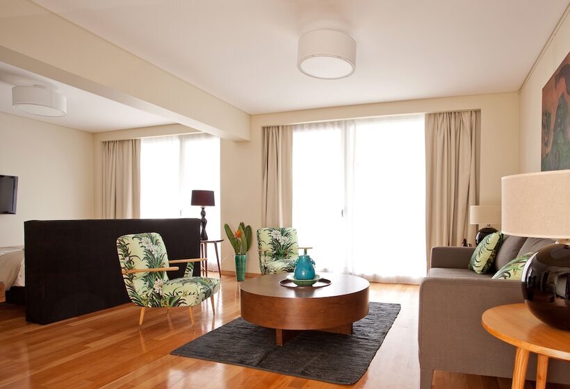 آپارتمان 1 خوابه, Art Suites & Gallery