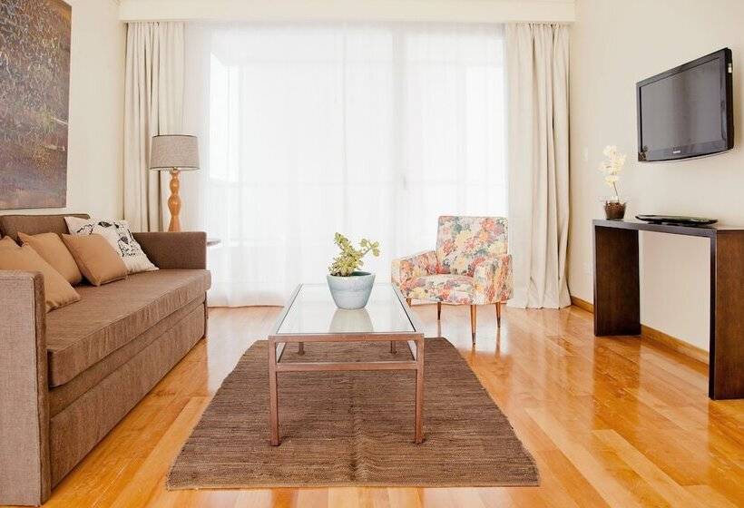 آپارتمان 1 خوابه, Art Suites & Gallery