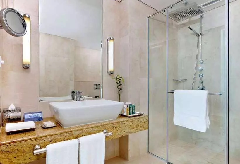 سوئیت ریاست جمهوری 2 خوابه, Hilton Doha