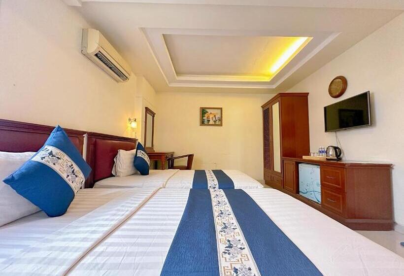 اتاق خانوادگی, Kim Dung Hotel Tran Quang Khai