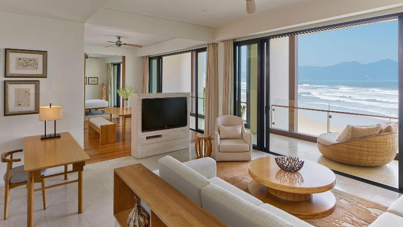 سوییت اجرایی, Hyatt Regency Danang Resort And Spa