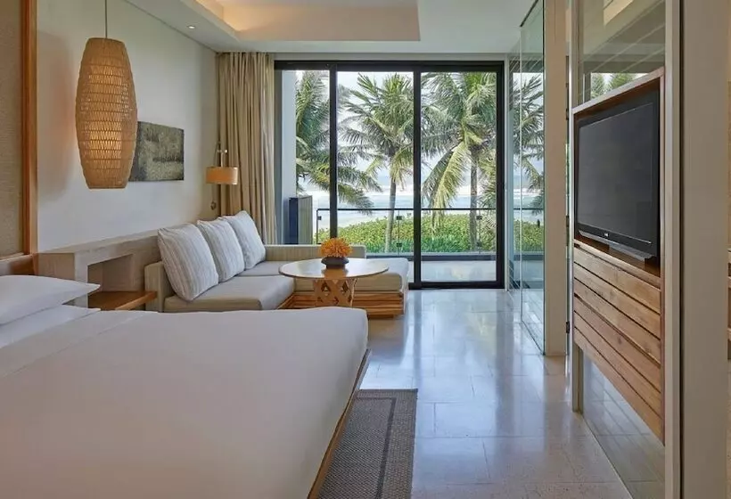 Club Room Sea View, Hyatt Regency Danang Resort And Spa