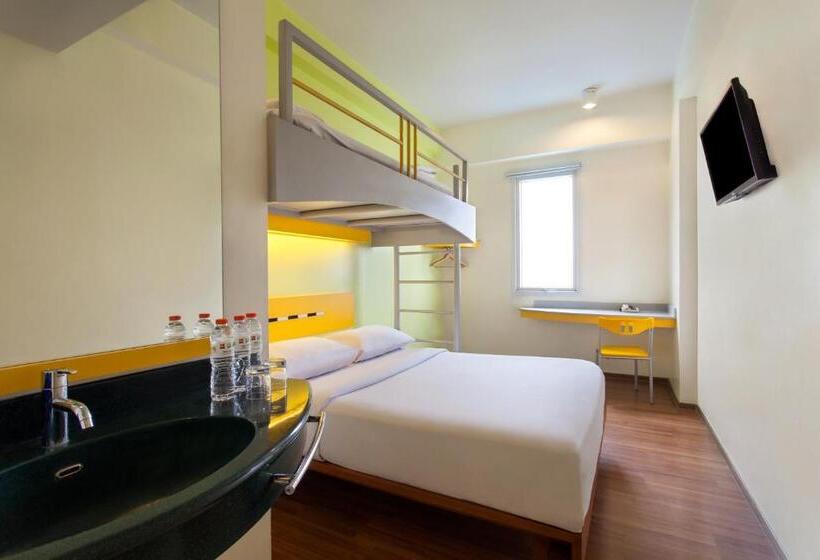 اتاق استاندارد با تخت‌های تاشو, Ibis Budget Jakarta Cikini