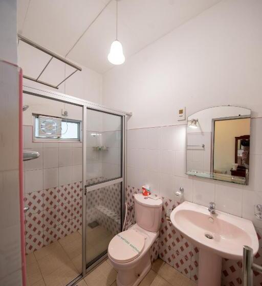 经济房, Olympus Plaza