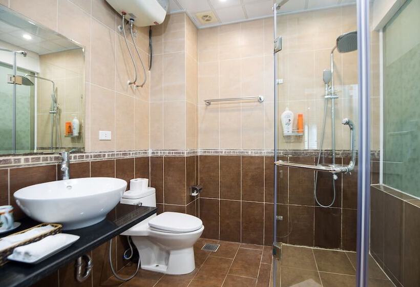 اتاق خانوادگی, Splendid Star Grand Hotel And Spa