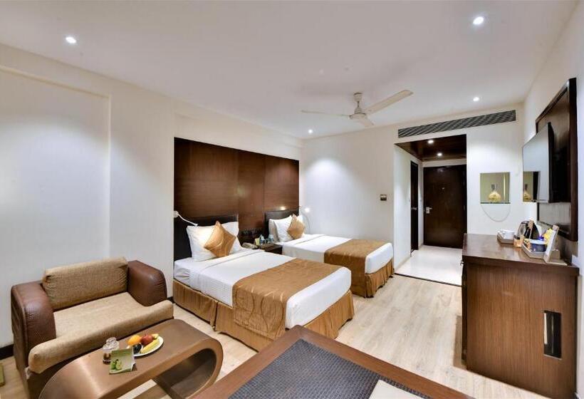 Chambre Premium, The Fern Residency, Subhash Bridge, Ahmedabad