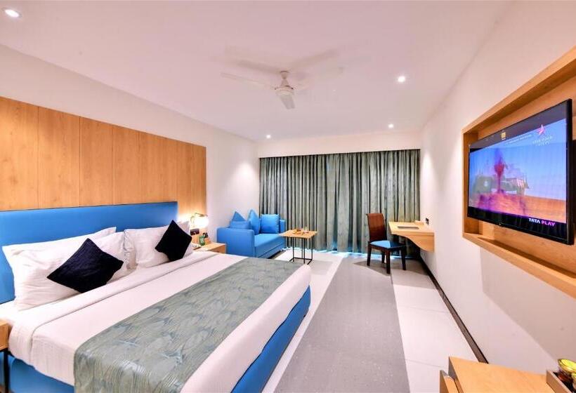 Chambre Club, The Fern Residency, Subhash Bridge, Ahmedabad