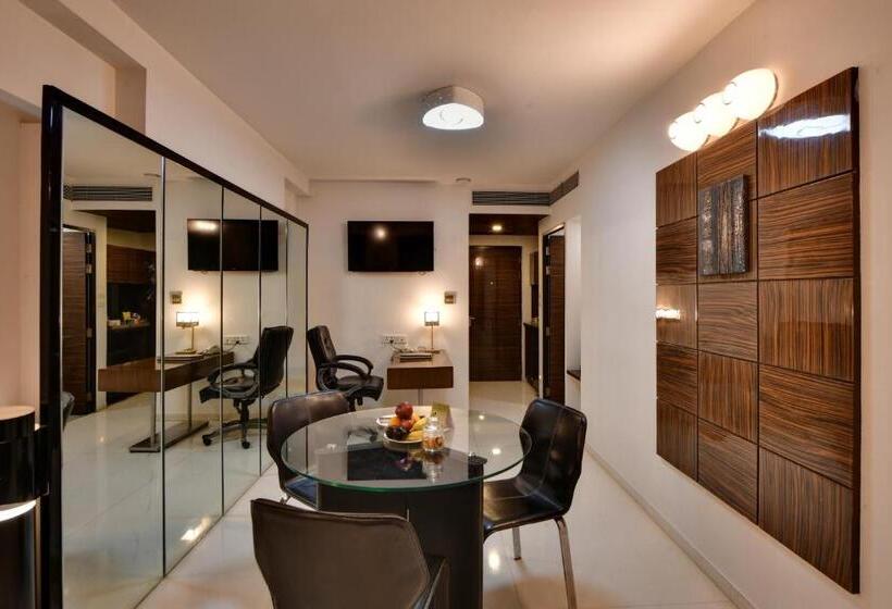 Suite, The Fern Residency, Subhash Bridge, Ahmedabad