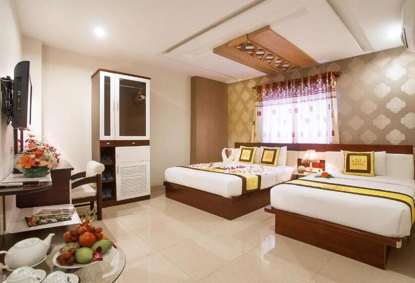 سوییت لوکس, Boss Palace