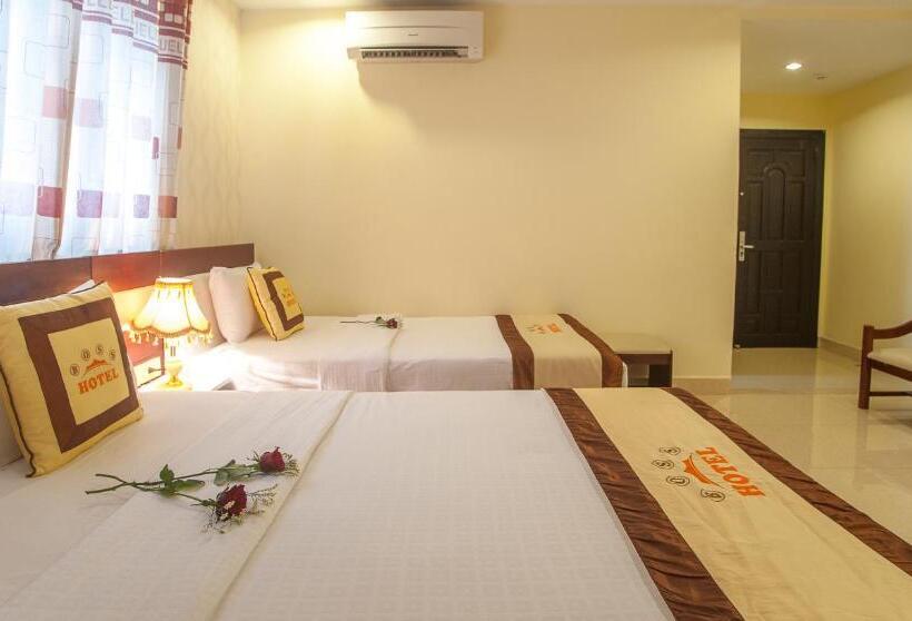 اتاق لوکس سه تخته, Boss Palace