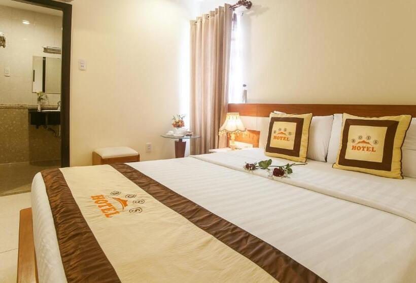 اتاق لوکس, Boss Palace