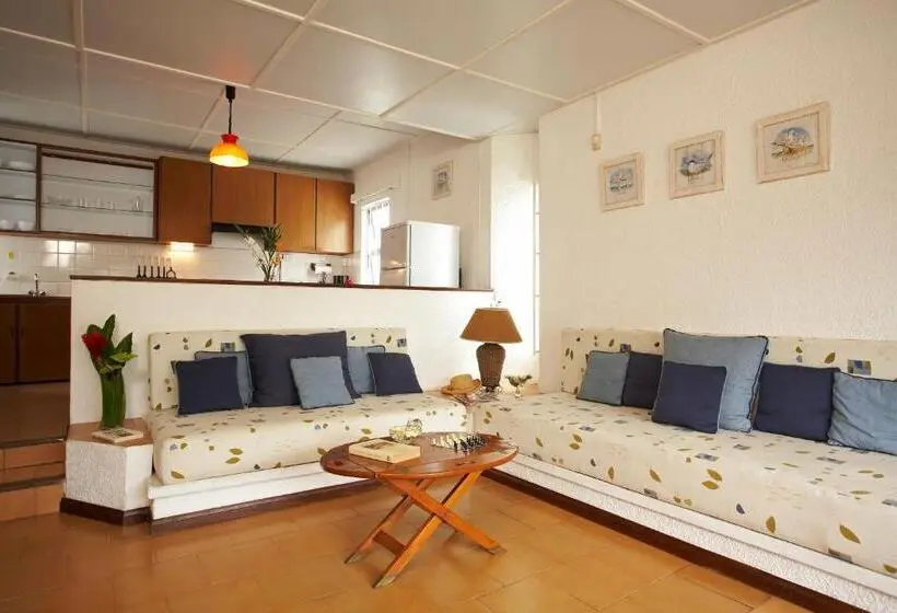 آپارتمان 3 خوابه, La Pointe Villas
