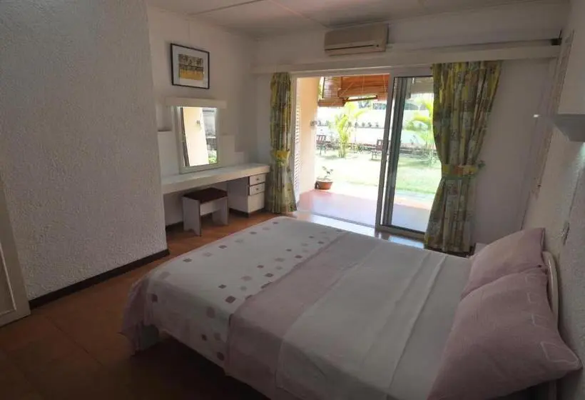 آپارتمان 3 خوابه, La Pointe Villas