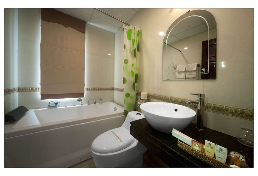 Chambre Executive, La Suite Hotel & Spa