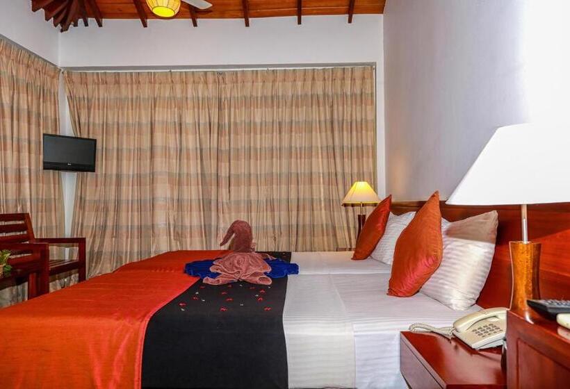 디럭스 룸, Pelwehera Village Resort