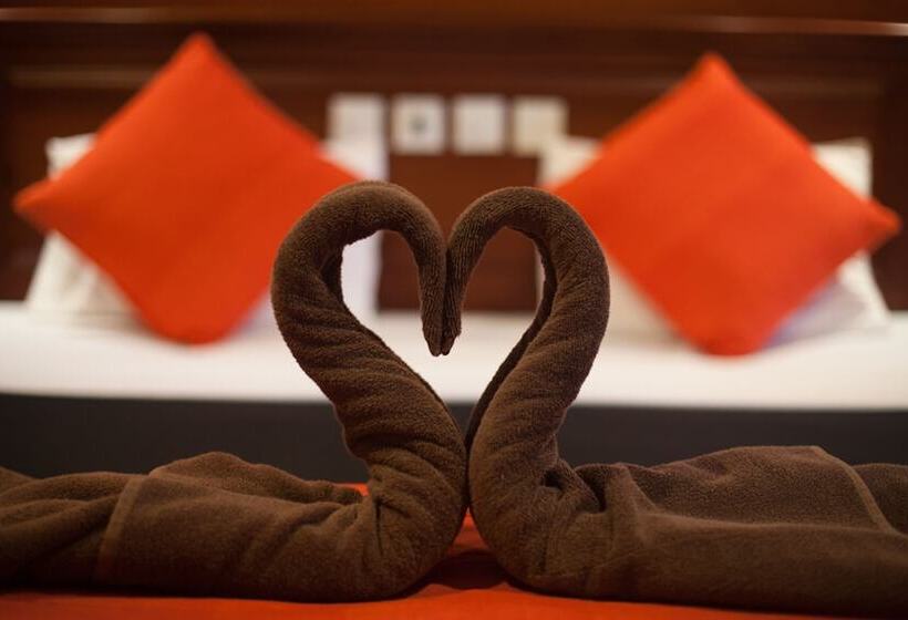 디럭스 룸, Pelwehera Village Resort