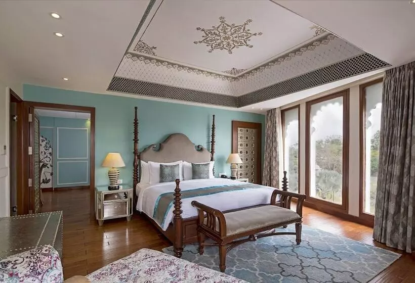 プレミアムスイート, Radisson Blu Udaipur Palace Resort & Spa