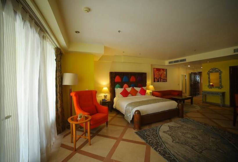 سوییت, Radisson Blu Udaipur Palace Resort & Spa
