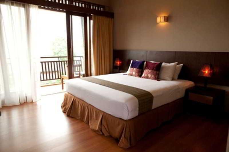 Номер Deluxe, Green Forest Resort & Wedding Bandung