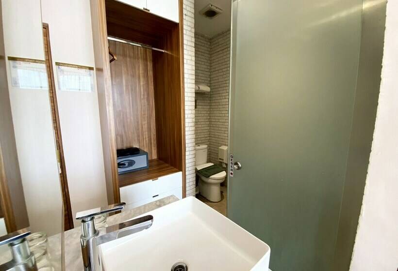 Номер Deluxe Кровать Кинг, Green Forest Resort & Wedding Bandung