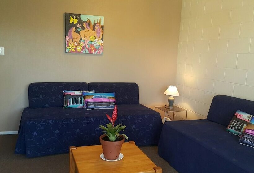 침실 1개 아파트, Six On Union Motel