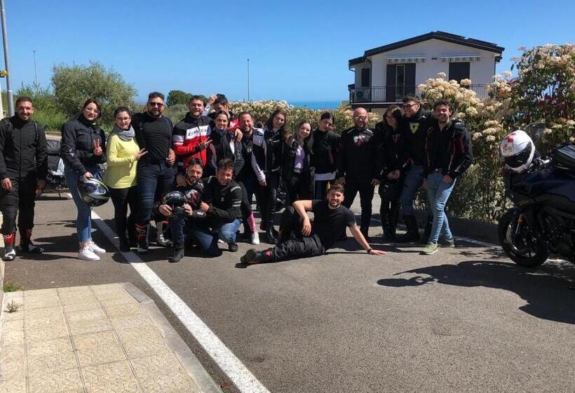 غرفة قياسية ثلاثية, B&b Rosa Dei Venti