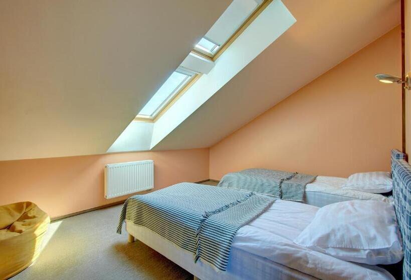 سوئیت 2 خوابه, Aero