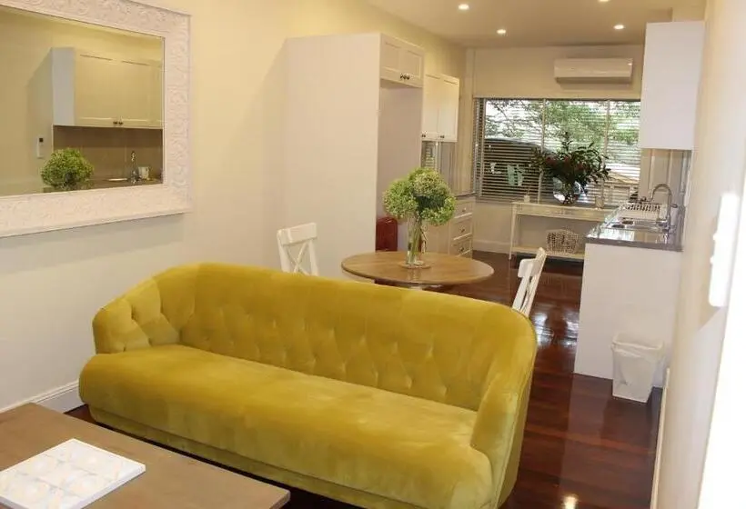 ガーデンビュースタンダードルーム, Pirralilla Estate Adelaide Hills