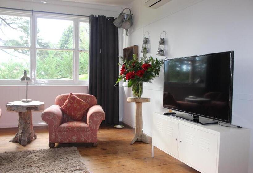 كابينة, Pirralilla Estate Adelaide Hills