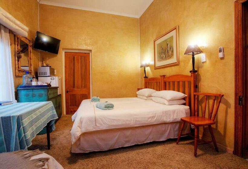 经济型三人房间, Finchley Farm Cottages