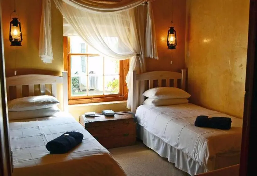 ファミリールーム, Finchley Farm Cottages