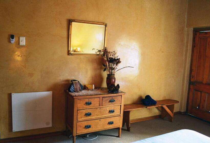 家庭间, Finchley Farm Cottages