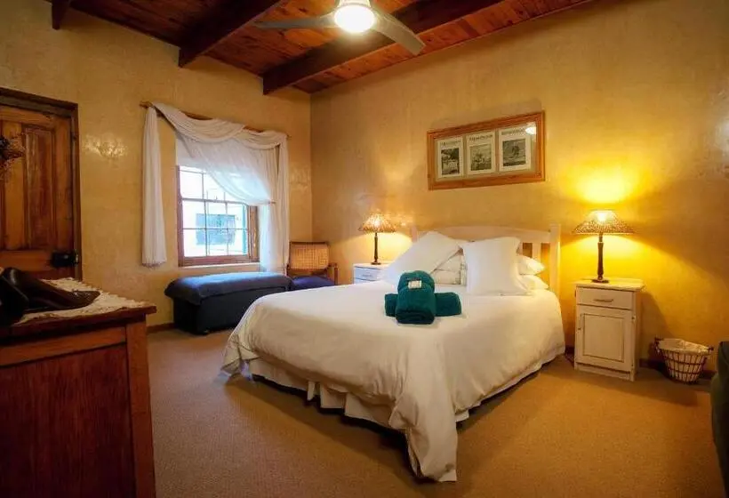 ファミリールーム, Finchley Farm Cottages