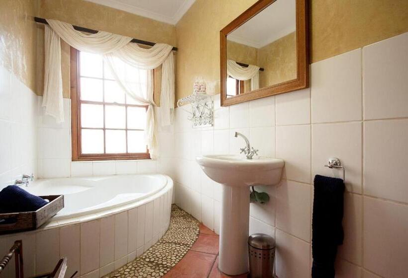 标准间, Finchley Farm Cottages