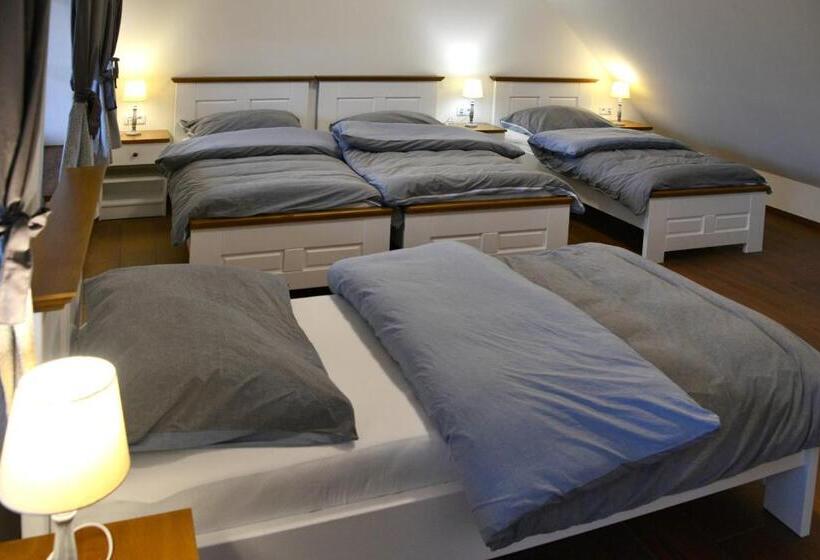 4인용 스탠다드 룸, Penzion Blatnice