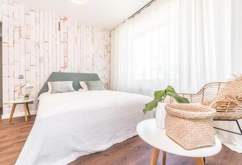 استودیوی استاندارد, Tamara Suites & Apartments