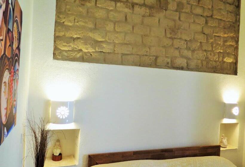 غرفة قياسية سرير كينج, B&b Le Rondini