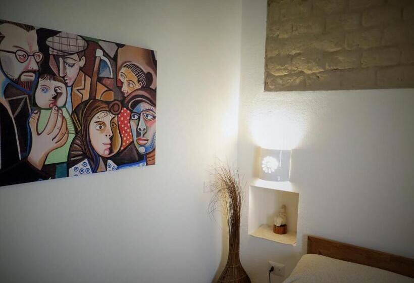 스탠다드 룸 킹사이즈 침대, B&b Le Rondini