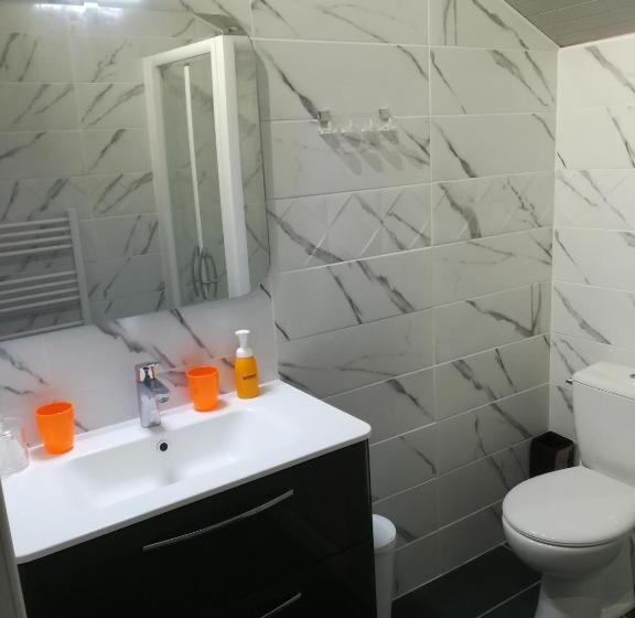 غرفة قياسية مطلّة علي الحديقة, Chez Herveline Le Fer