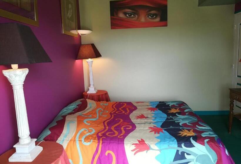 غرفة عائلية مطلّة علي الحديقة, Chez Herveline Le Fer